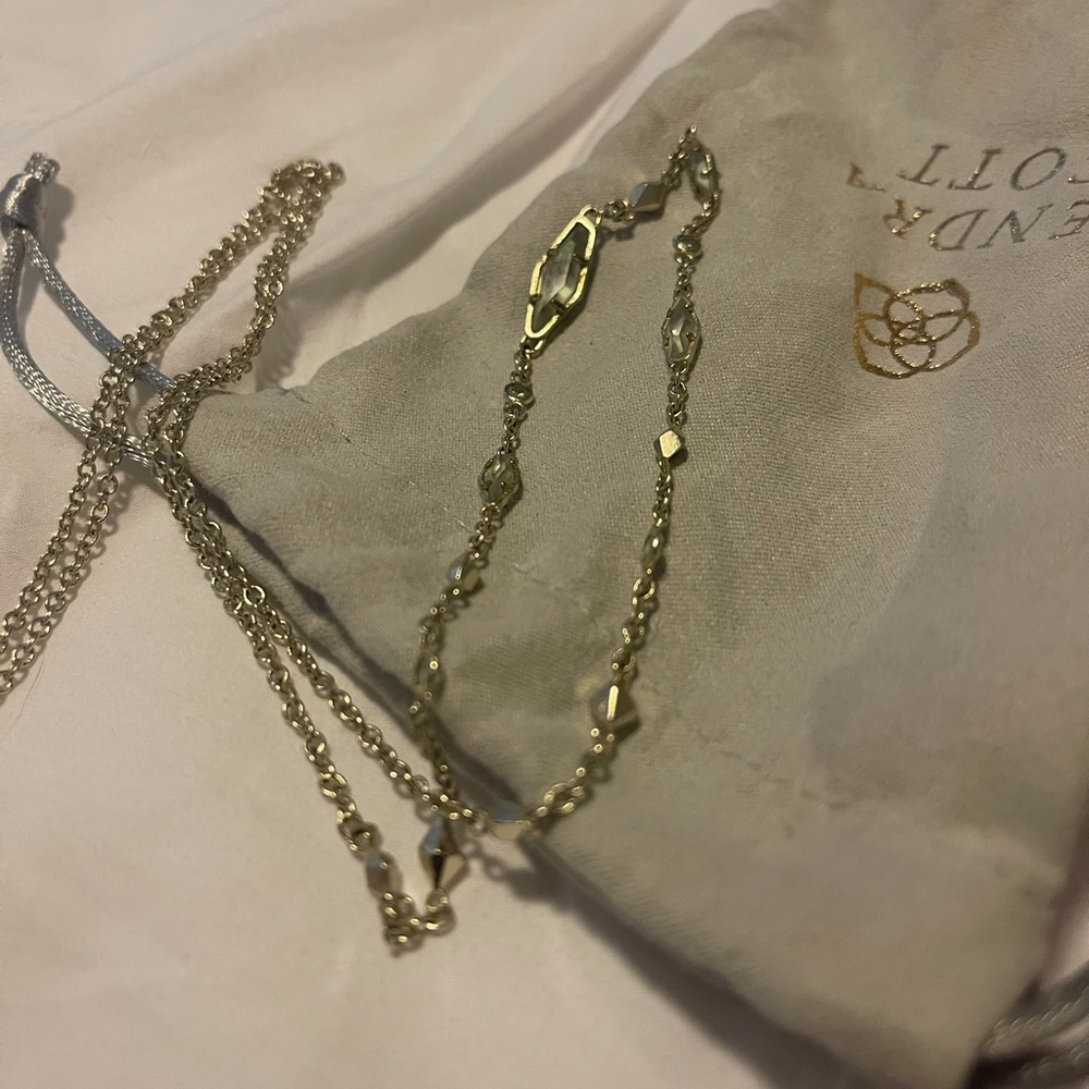 GUC Adjustable Iridescent Kendra Scott Necklace